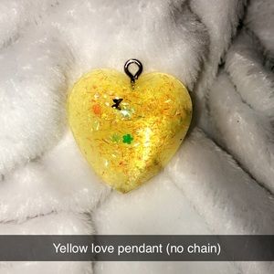 Yellow pendant (no chain) with 4 cute yellow glitter accent charms